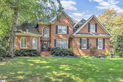 109 Ashbury Dr, Simpsonville, SC 29681