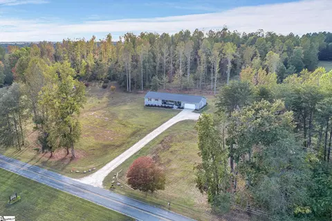 450 Sunset Rd, Landrum, SC 29356