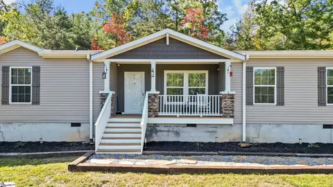 118 Covil Dr, Tryon, NC 28782 photo 3