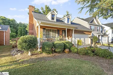 115 Cobblestone Ln, Greenwood, SC 29649