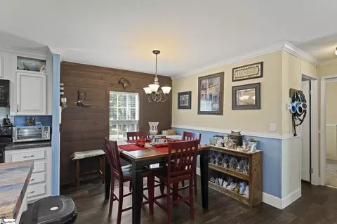 111 Camelot Dr, Belton, SC 29627 photo 12