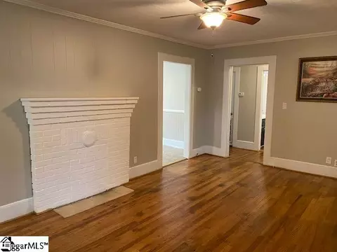 107 S Beverly Ln, Greer, SC 29650 photo 6