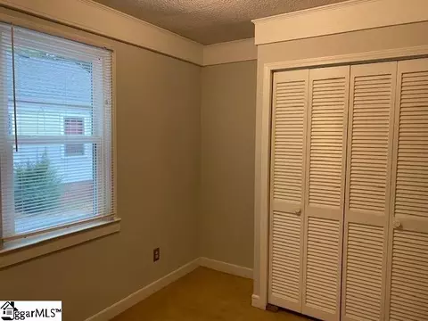 107 S Beverly Ln, Greer, SC 29650 photo 15