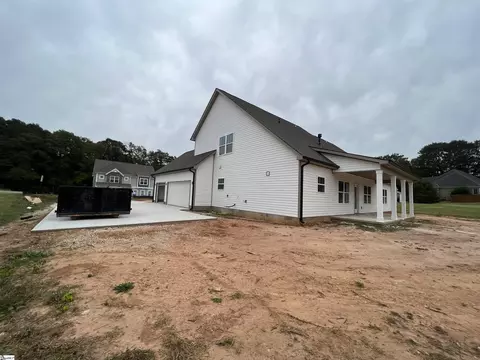 111 Coppermine Dr, Easley, SC 29642 photo 3