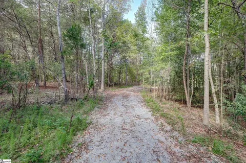 411 Circle Rd, Greer, SC 29651 photo 3