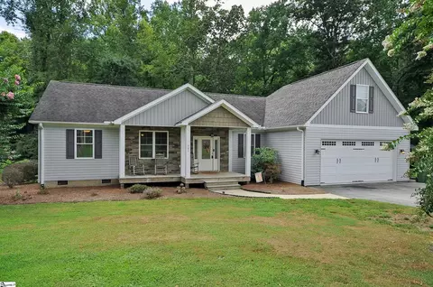 307 Edgewood Dr, Clinton, SC 29325