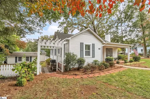 800 E 2nd Ave, Easley, SC 29640 photo 3