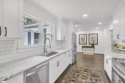 800 E 2nd Ave, Easley, SC 29640 photo 15