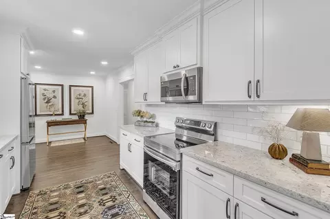800 E 2nd Ave, Easley, SC 29640 photo 14