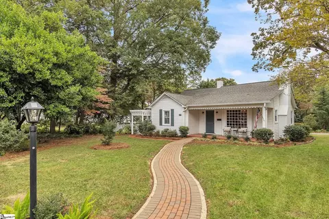 800 E 2nd Ave, Easley, SC 29640 photo 2