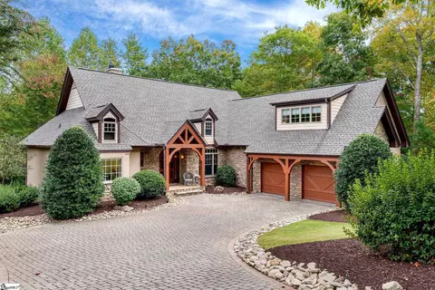 15 Courtside Trl, Travelers Rest, SC 29690