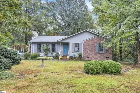 1 Idonia Dr, Taylors, SC 29687