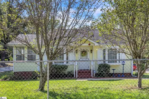 201 Mcmakin Dr, Greenville, SC 29617