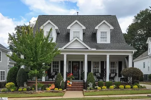312 Crandon Dr, Greenville, SC 29615