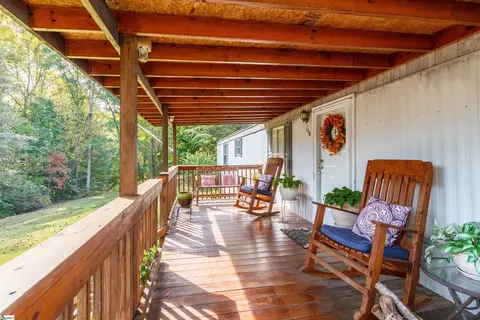115 Raines Ct, Easley, SC 29640 photo 5