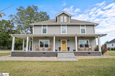 909 Anderson Ridge Rd, Greer, SC 29651