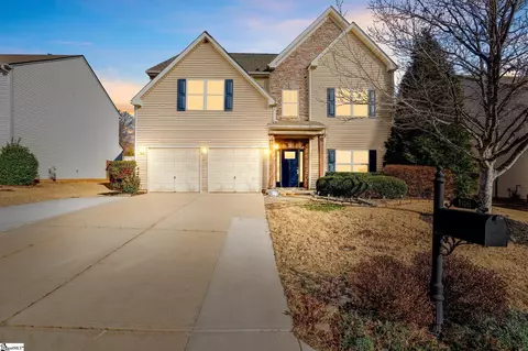 106 Tickfaw Ct, Simpsonville, SC 29681