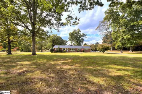 7743 Parris Bridge Rd, Chesnee, SC 29323