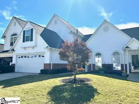 321 Rockbrook Ct, Greer, SC 29650