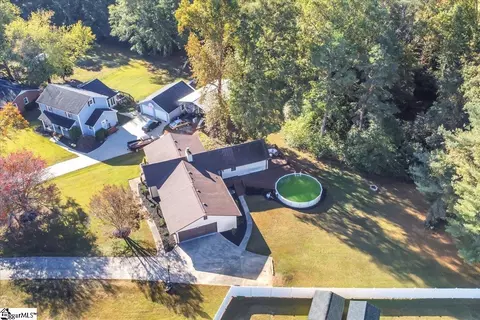 102 Jay Cir, Moore, SC 29369 photo 35
