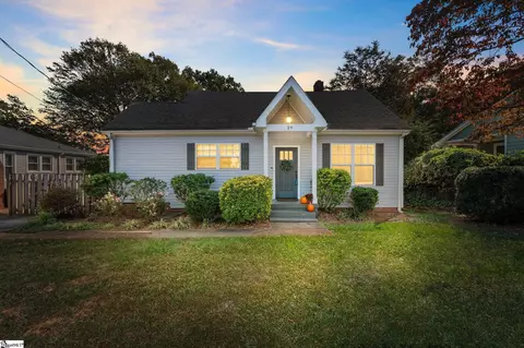 29 Blair St, Greenville, SC 29607