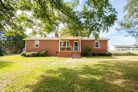 5909 Keowee Rd, Honea Path, SC 29654