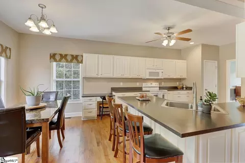 413 Circlestone Ct, Moore, SC 29369 photo 10
