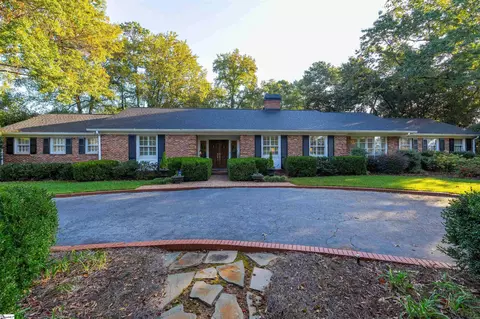 202 Rockingham Rd, Greenville, SC 29607