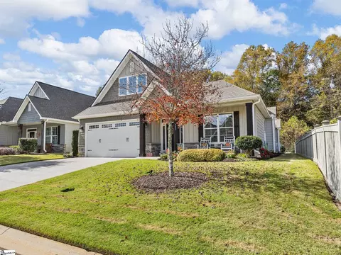 683 Ponden Dr, Greer, SC 29650 photo 2