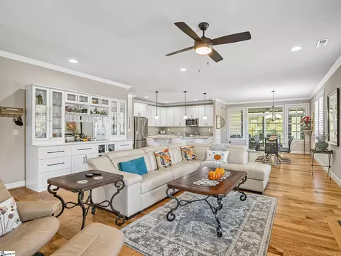 683 Ponden Dr, Greer, SC 29650 photo 7