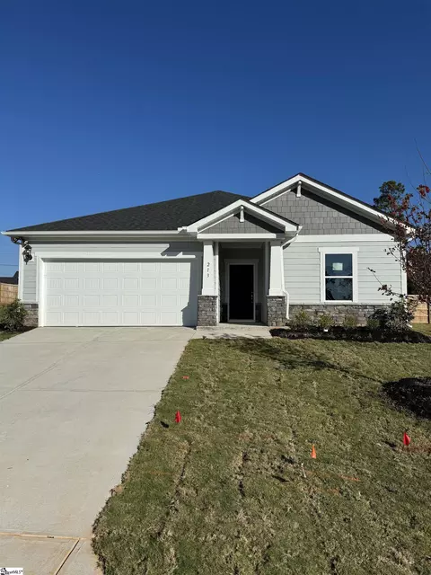 213 Roderick Ln, Greenville, SC 29605