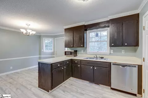 108 Rose Ann Ct, Easley, SC 29642 photo 8