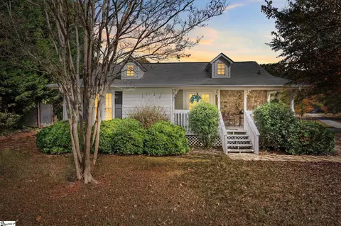 5166 Locust Hill Rd, Travelers Rest, SC 29690