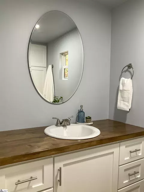 209 Old Easley Pickens Hwy, Easley, SC 29640 photo 10