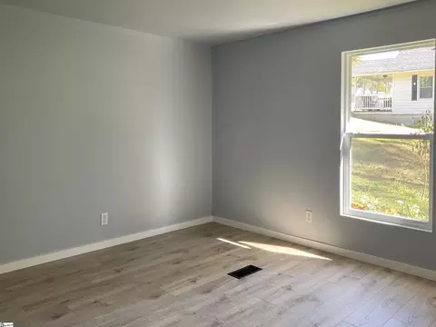 209 Old Easley Pickens Hwy, Easley, SC 29640 photo 16