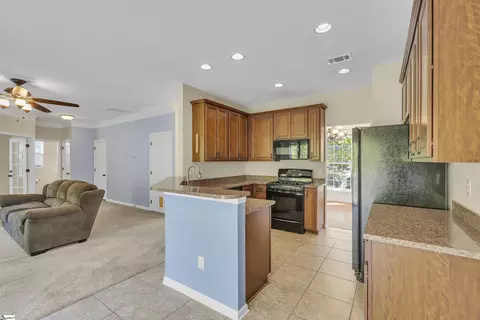 616 Millervale Rd, Greer, SC 29650 photo 6