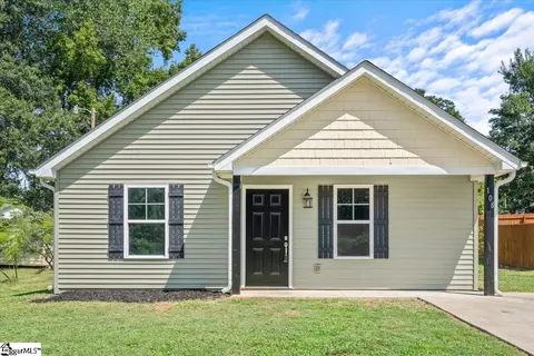 108 Anderson St, Greer, SC 29650
