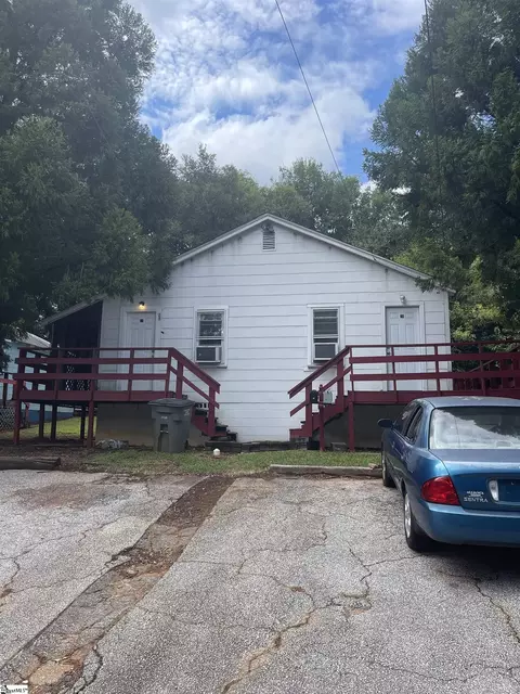 24 Burgess Ave, Greenville, SC 29609