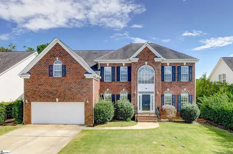 1122 Carriage Park Cir, Greer, SC 29650
