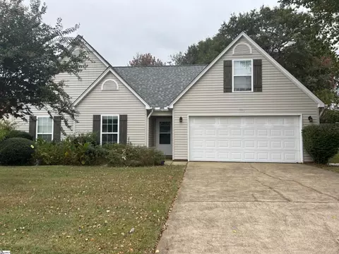 308 E Pheasant Hill Dr, Duncan, SC 29334