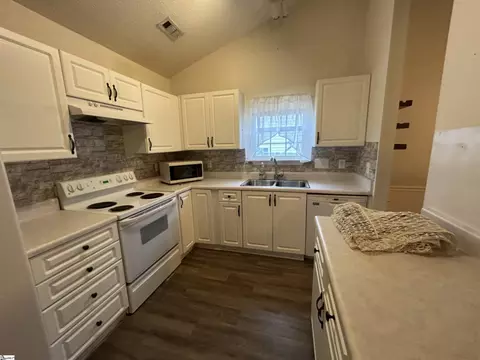 308 E Pheasant Hill Dr, Duncan, SC 29334 photo 10