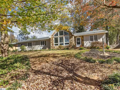 4742 Worden Dr, Spartanburg, SC 29301