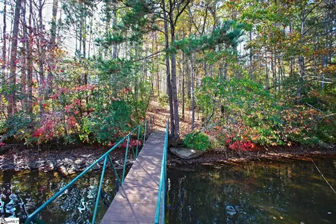 56 Harbor Point Rd, Seneca, SC 29672 photo 18