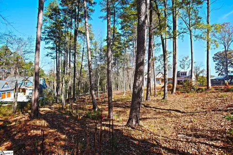 56 Harbor Point Rd, Seneca, SC 29672 photo 32