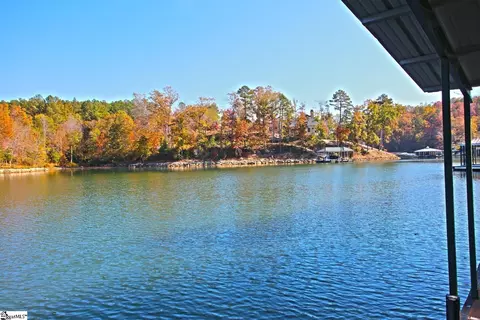 56 Harbor Point Rd, Seneca, SC 29672 photo 16