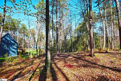 56 Harbor Point Rd, Seneca, SC 29672 photo 28