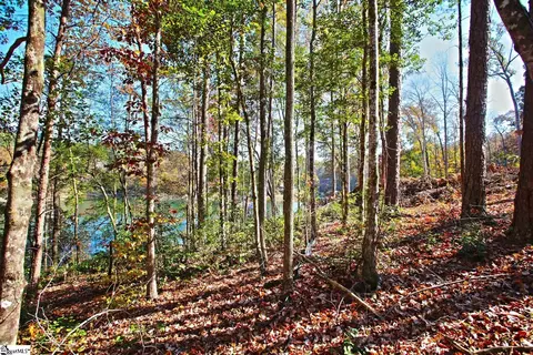 56 Harbor Point Rd, Seneca, SC 29672 photo 24