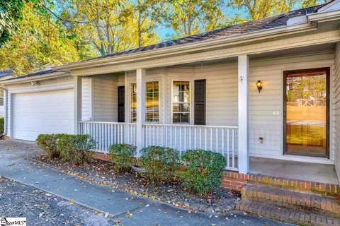 403 Spring Meadow Rd, Simpsonville, SC 29680