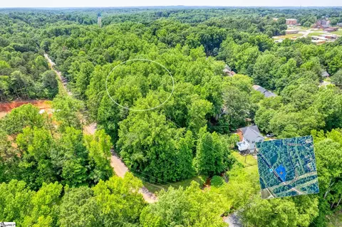 Saratoga Avenue, Spartanburg, SC 29302