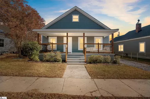 34 Seyle St, Greenville, SC 29605